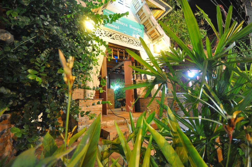 Ayutthaya Bouchic Hostel Phra Nakhon Si Ayutthaya Exterior foto